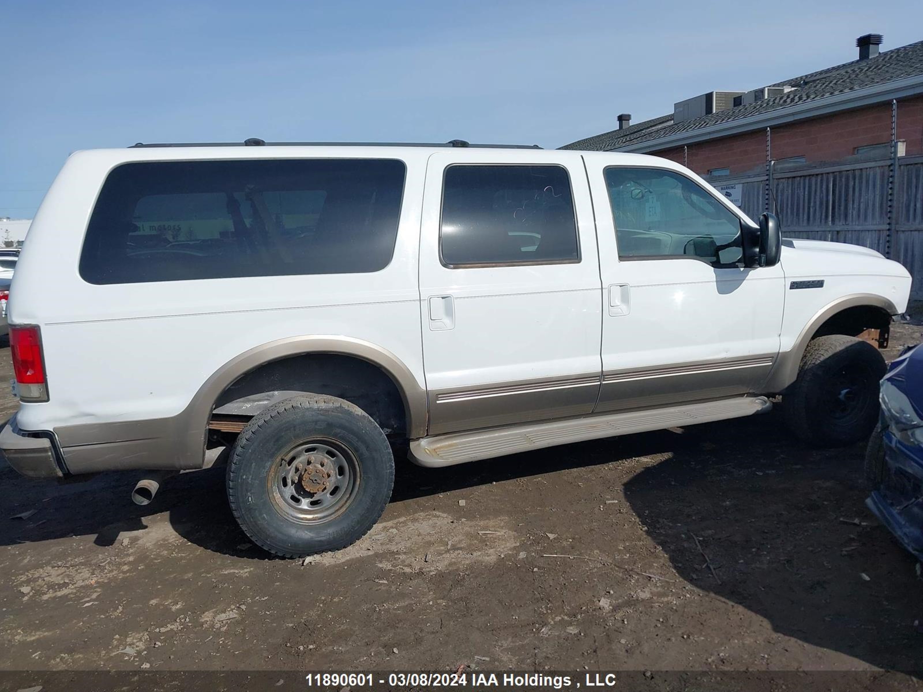 Photo 13 VIN: 1FMSU45P83EC07460 - FORD EXCURSION 