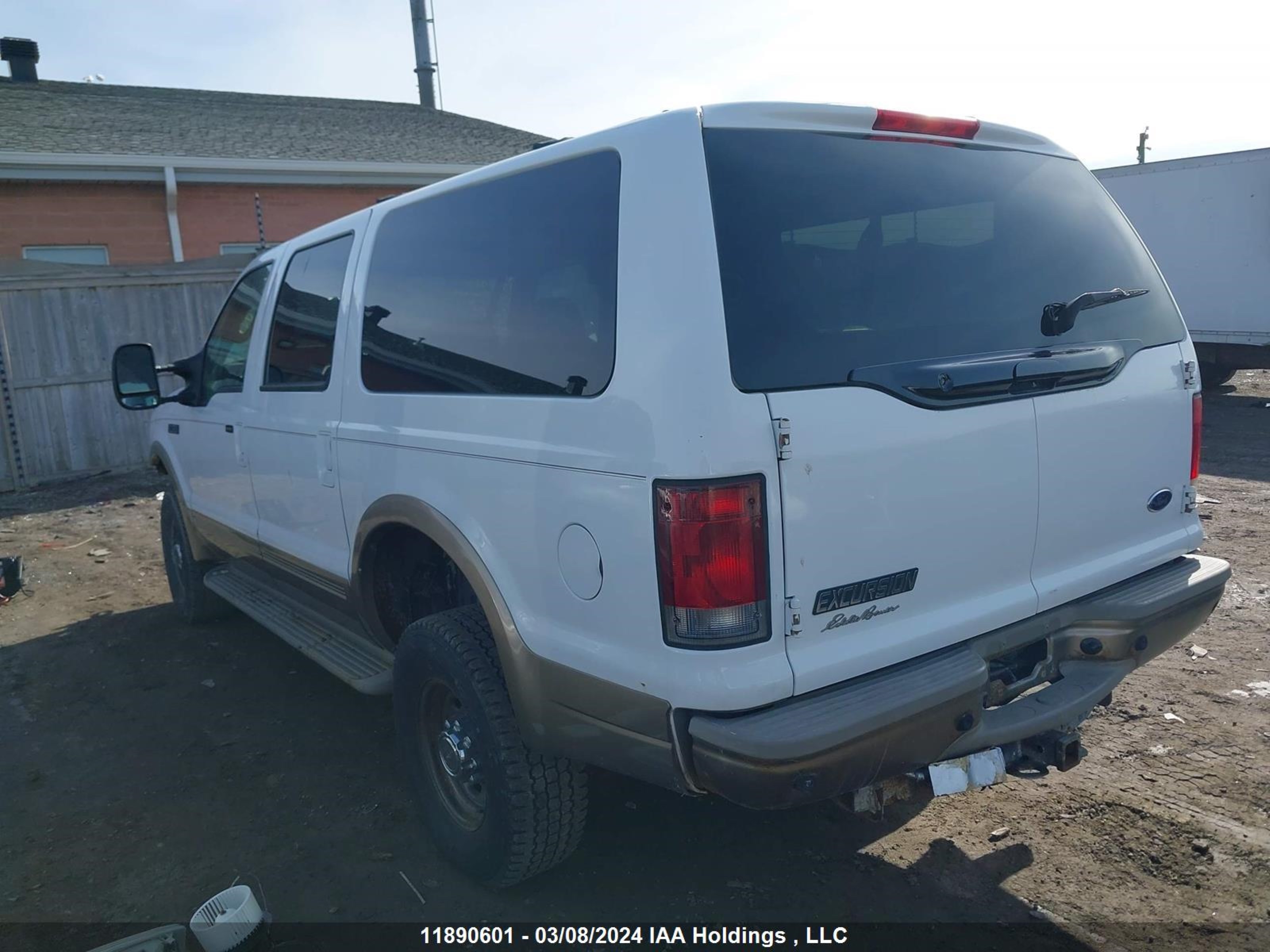 Photo 2 VIN: 1FMSU45P83EC07460 - FORD EXCURSION 