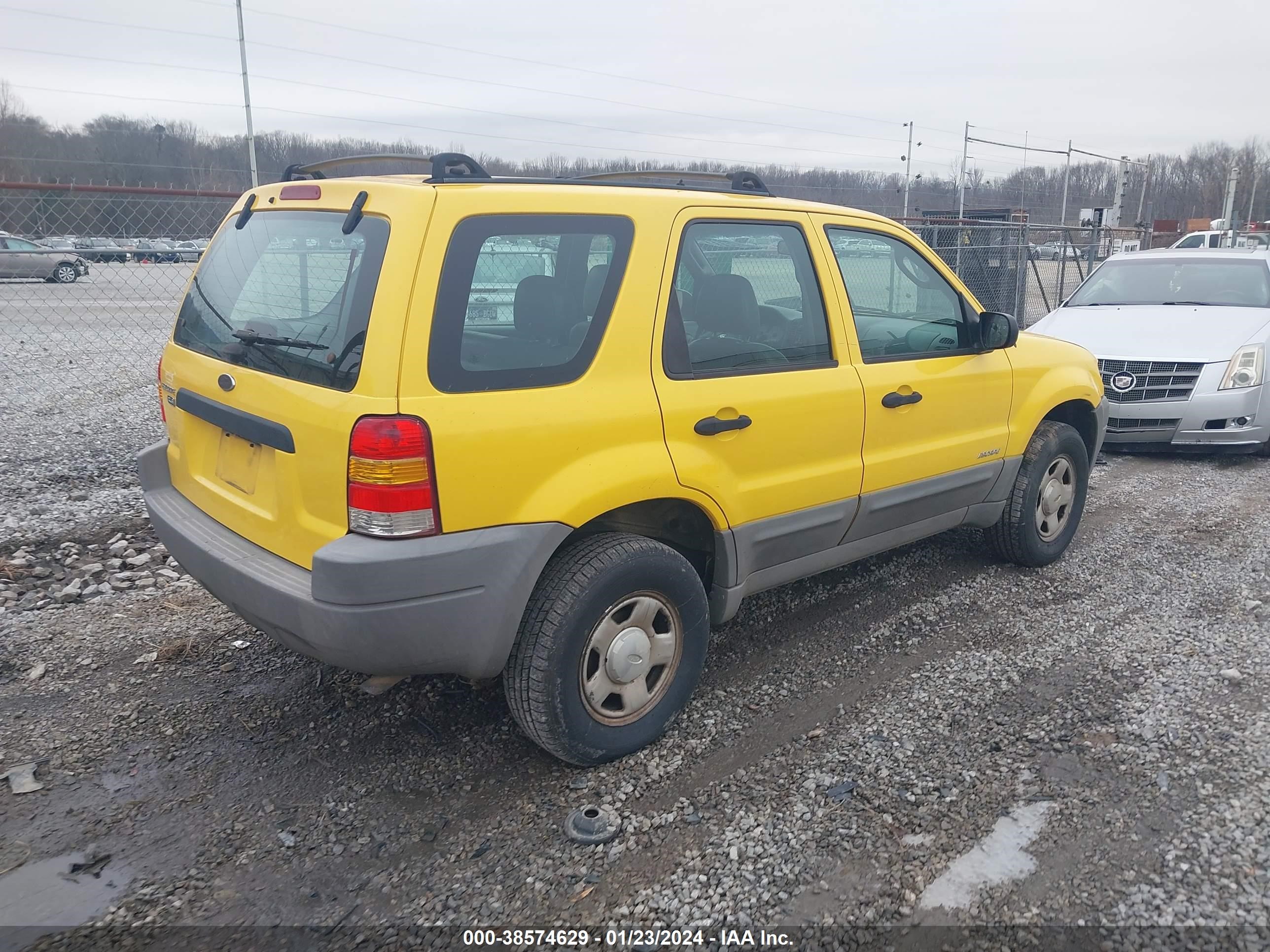 Photo 3 VIN: 1FMYU01B42KA68442 - FORD ESCAPE 