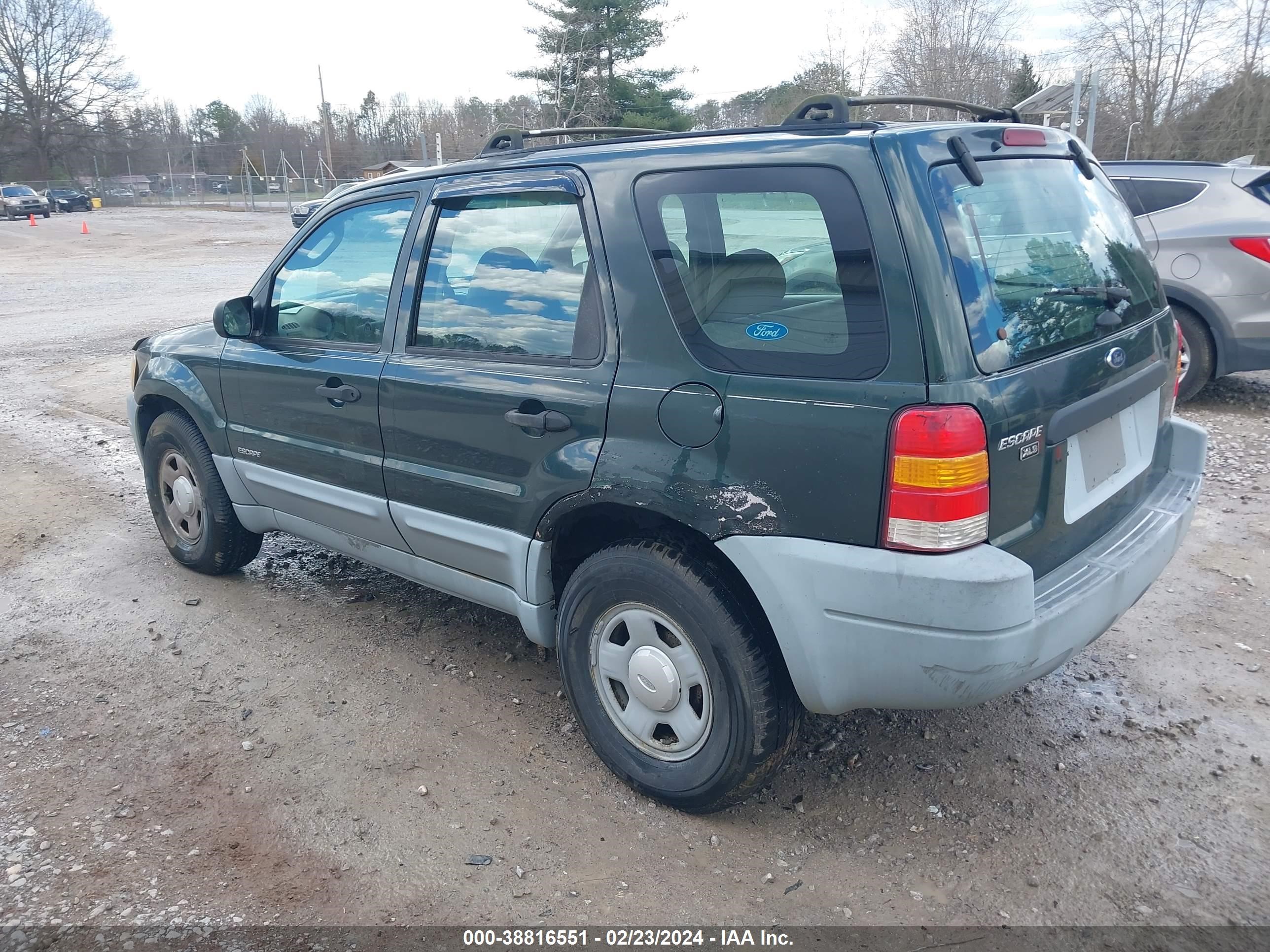 Photo 2 VIN: 1FMYU01B61KB14335 - FORD ESCAPE 