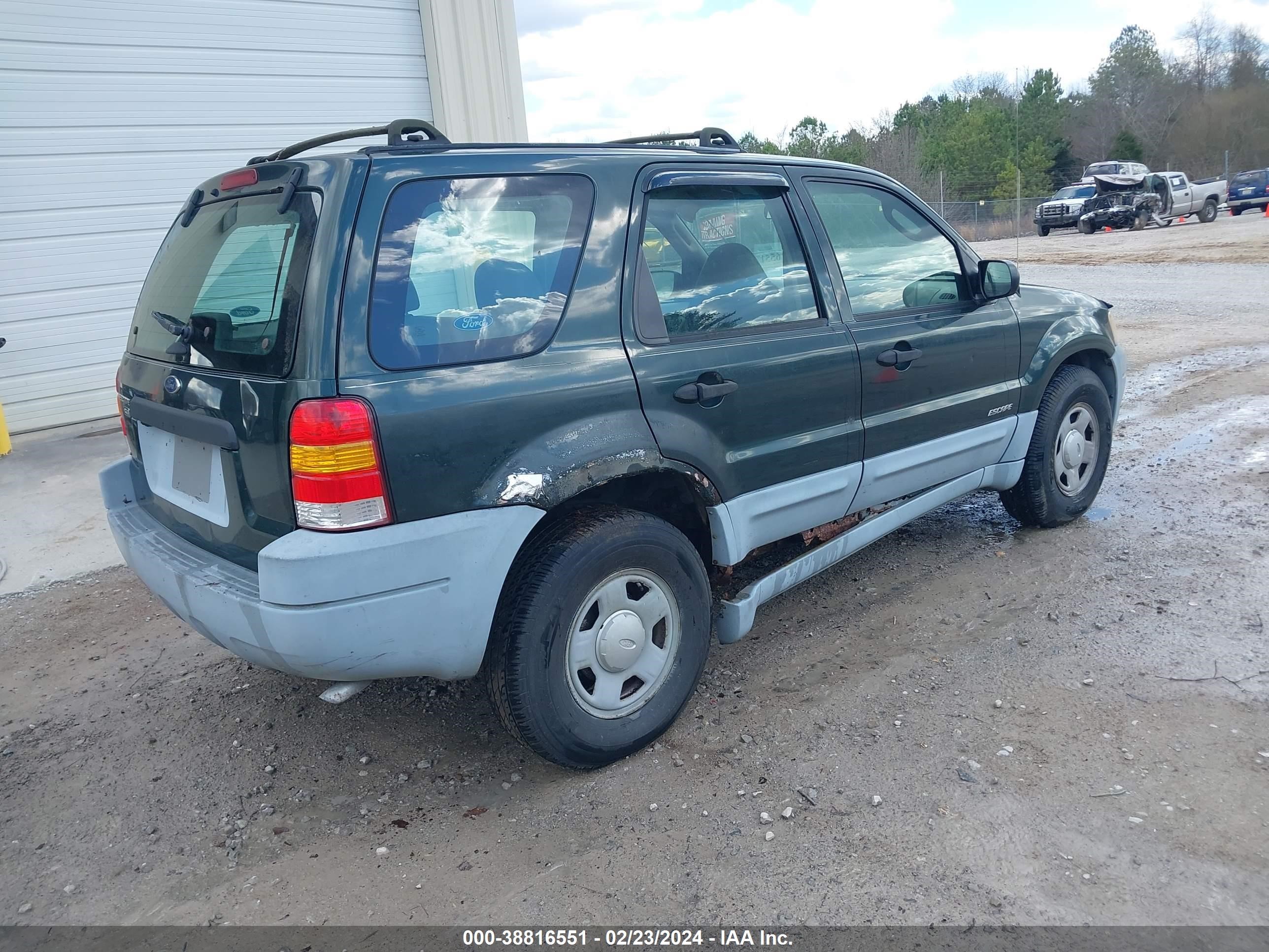 Photo 3 VIN: 1FMYU01B61KB14335 - FORD ESCAPE 