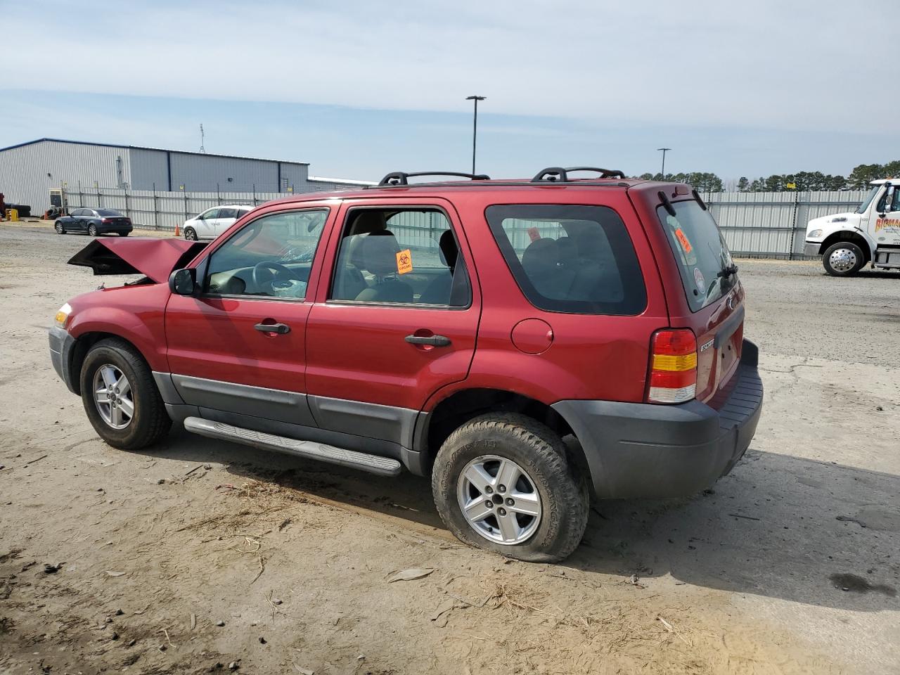 Photo 1 VIN: 1FMYU02Z06KA73932 - FORD ESCAPE 