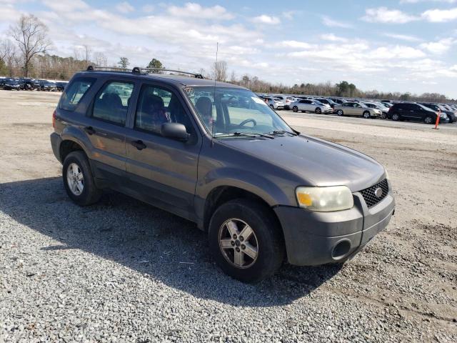 Photo 3 VIN: 1FMYU02Z15KB25311 - FORD ESCAPE 