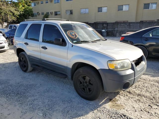 Photo 3 VIN: 1FMYU02Z55KB25148 - FORD ESCAPE 