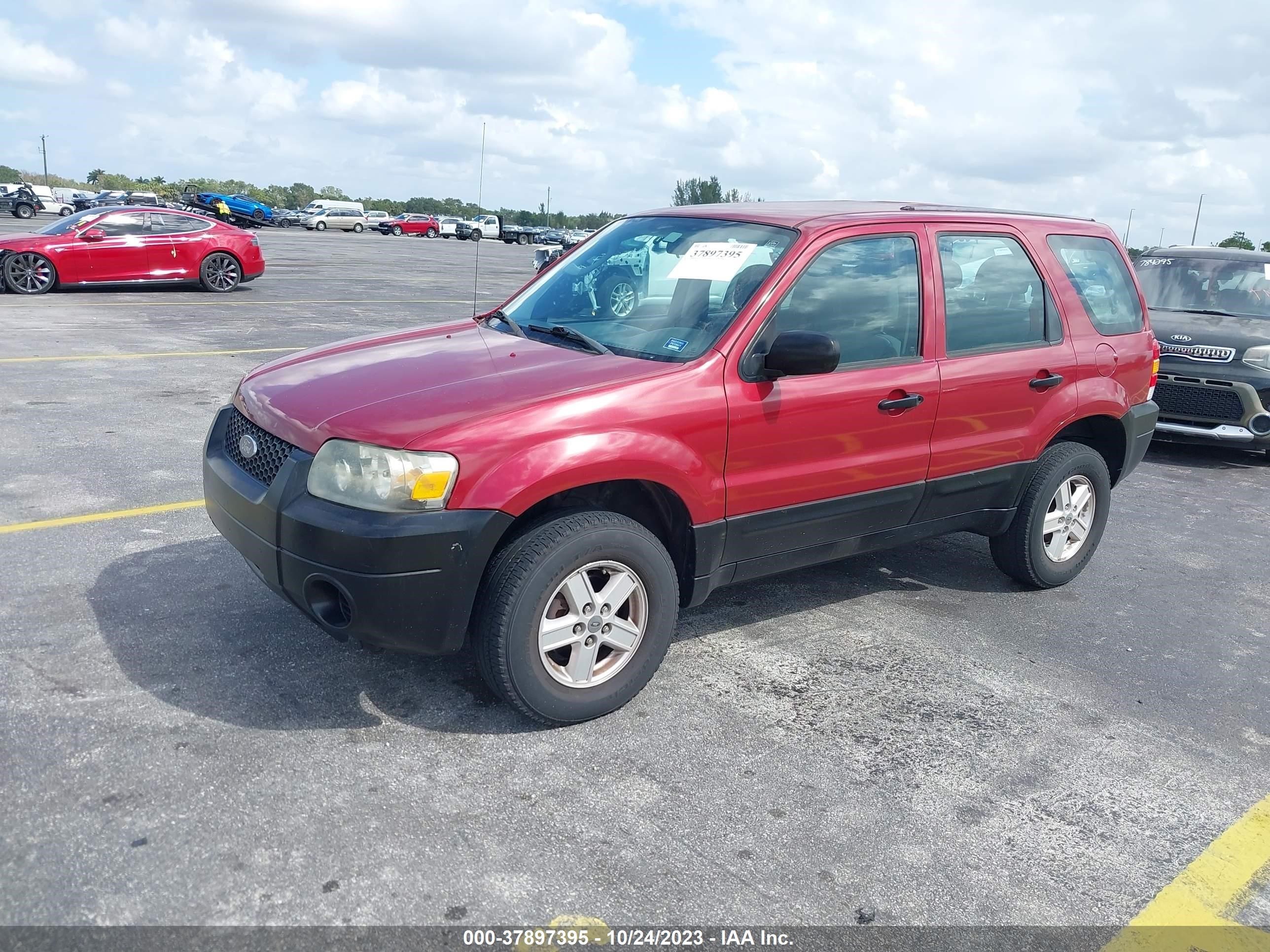 Photo 1 VIN: 1FMYU02Z57KB19546 - FORD ESCAPE 