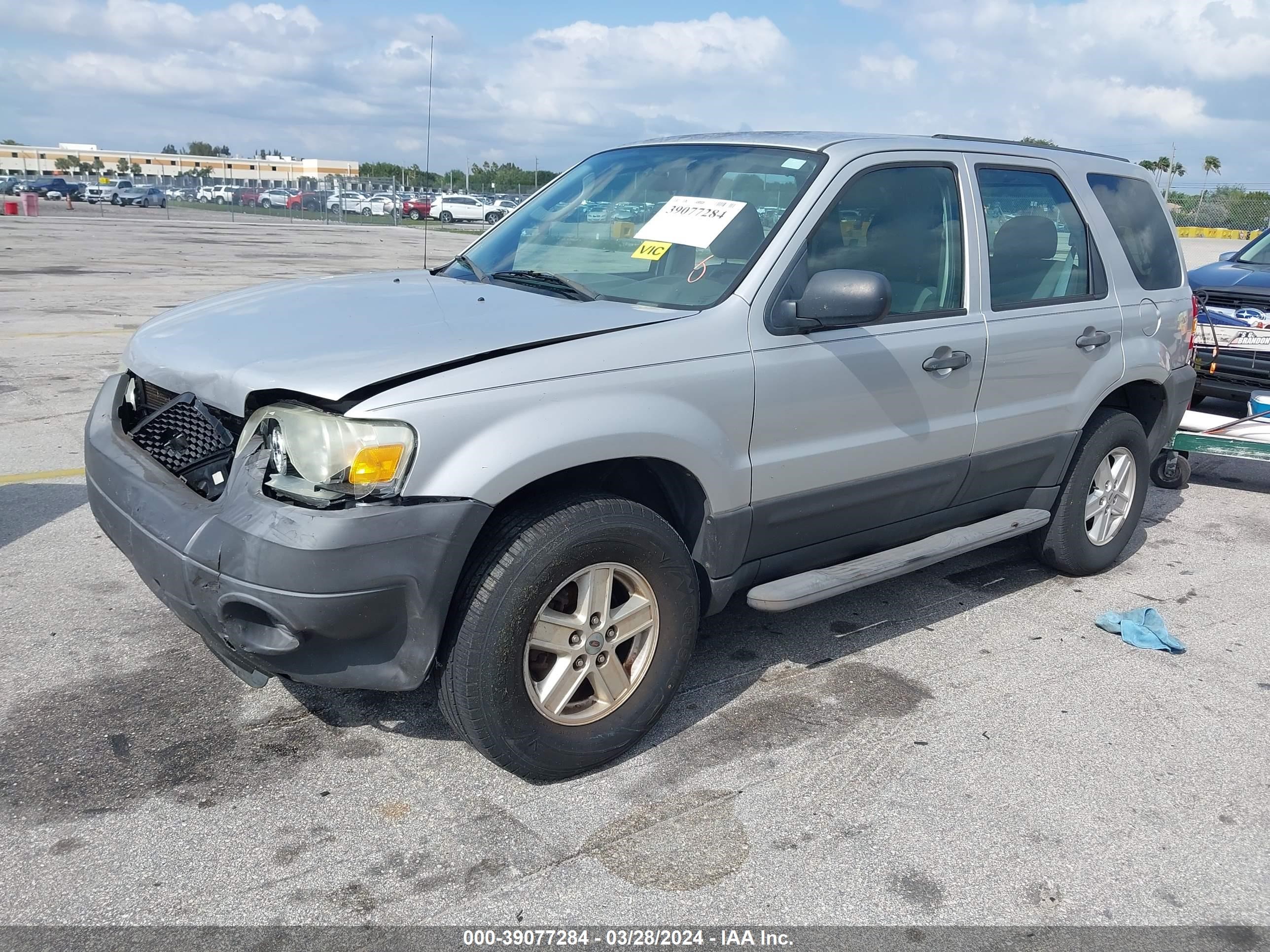 Photo 1 VIN: 1FMYU02Z66KD10195 - FORD ESCAPE 