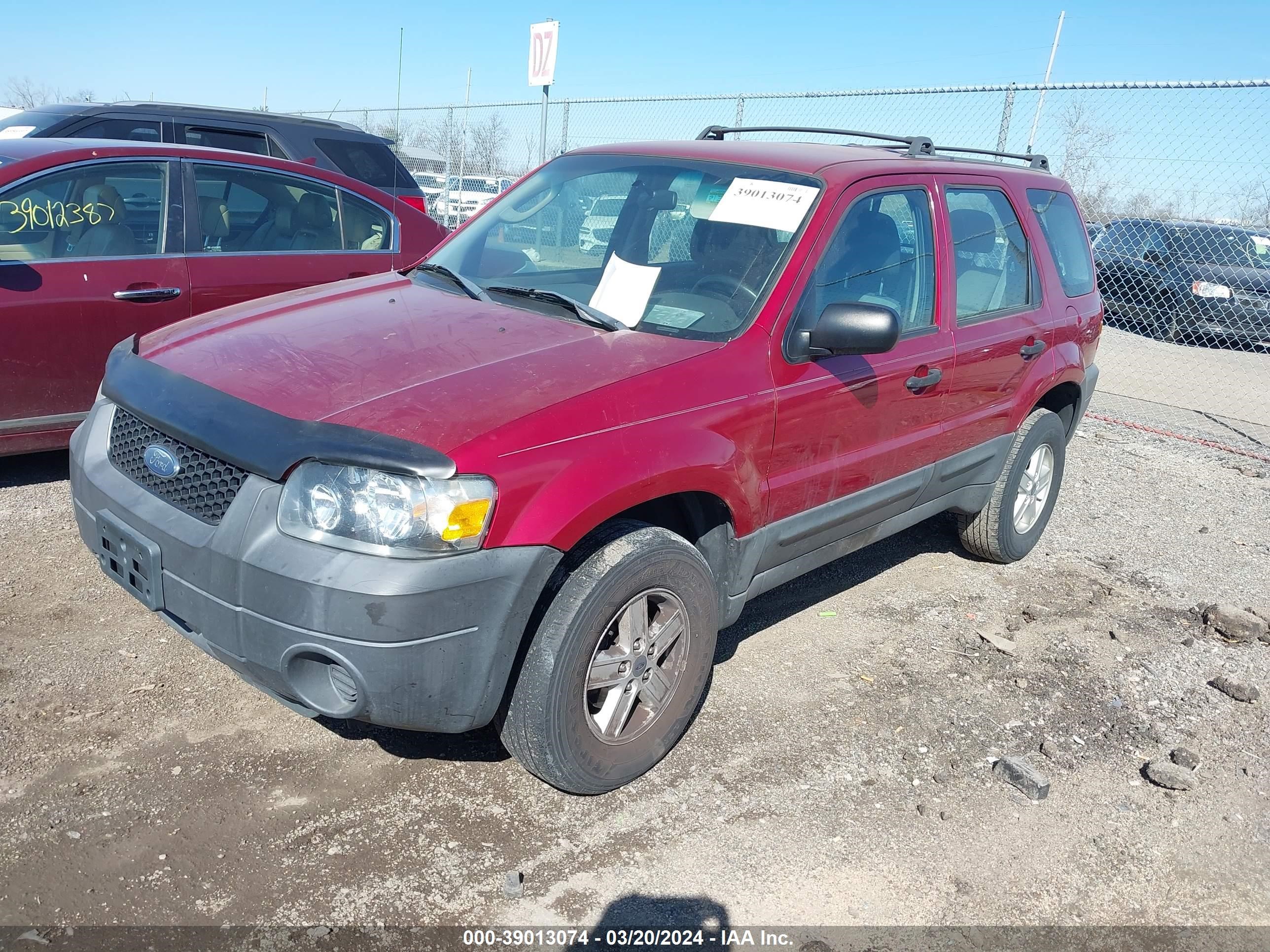 Photo 1 VIN: 1FMYU02Z75DA21099 - FORD ESCAPE 