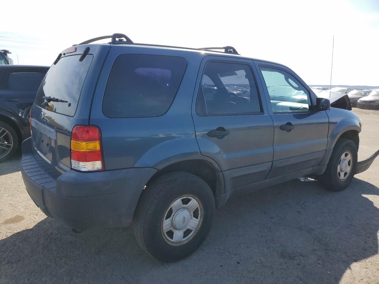 Photo 2 VIN: 1FMYU02Z76KA85432 - FORD ESCAPE 