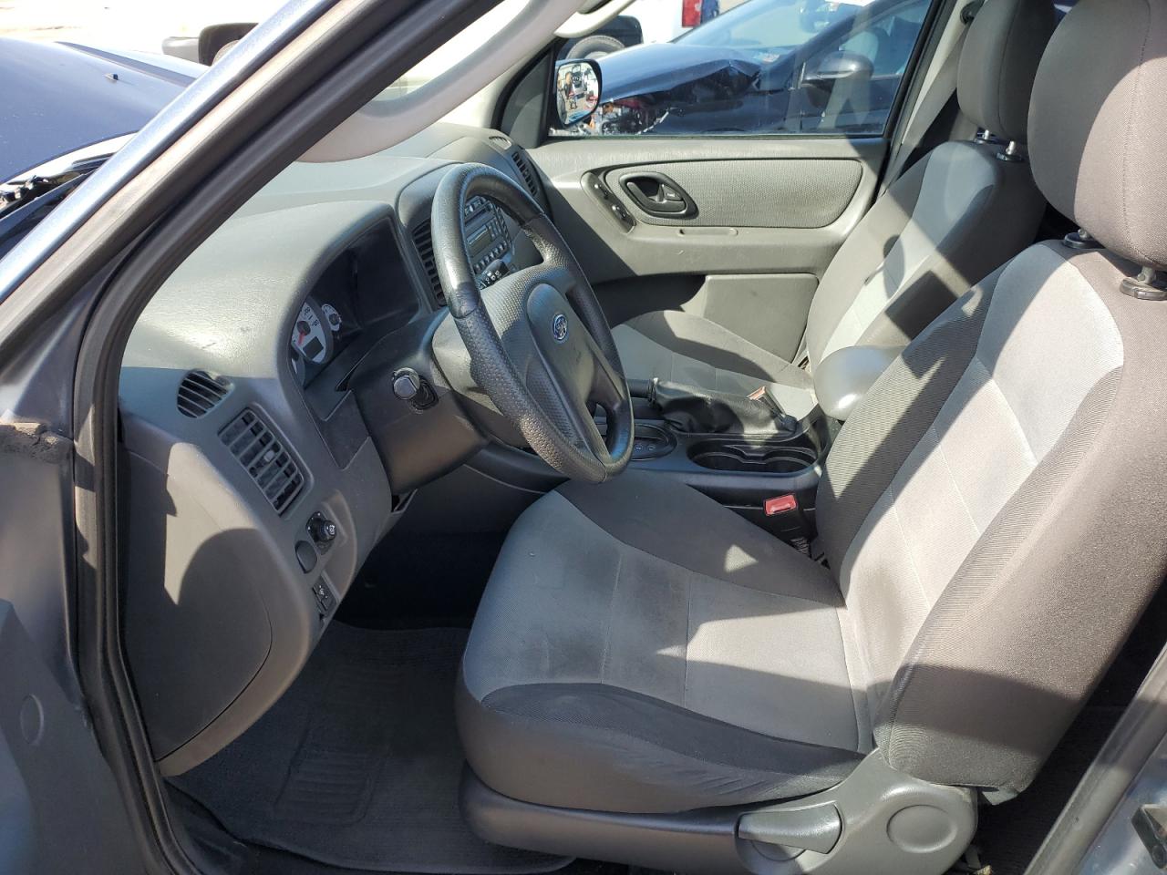 Photo 6 VIN: 1FMYU02Z76KA85432 - FORD ESCAPE 