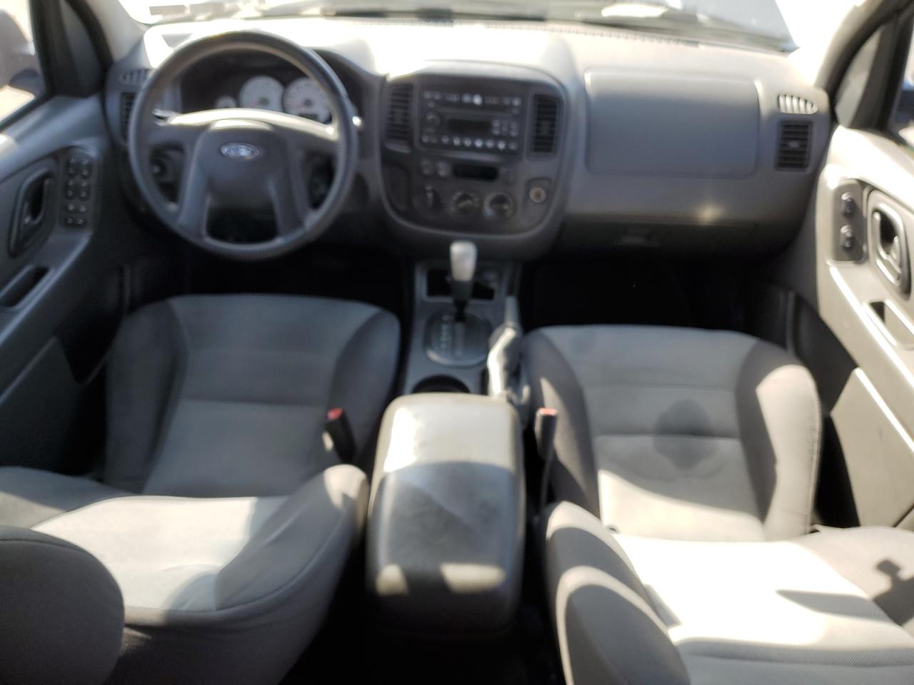 Photo 7 VIN: 1FMYU02Z76KA85432 - FORD ESCAPE 