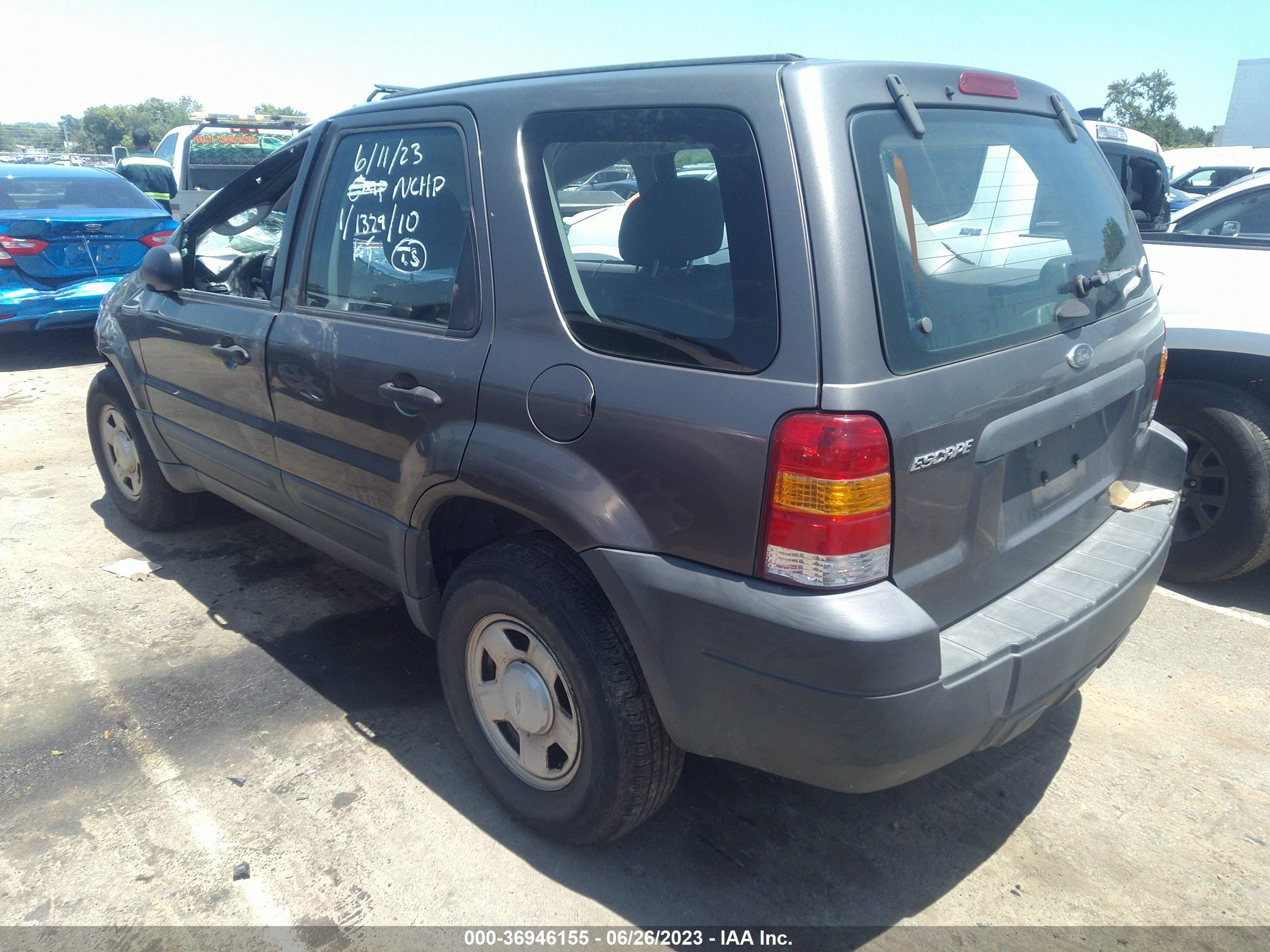 Photo 2 VIN: 1FMYU02ZX5KA27944 - FORD ESCAPE 