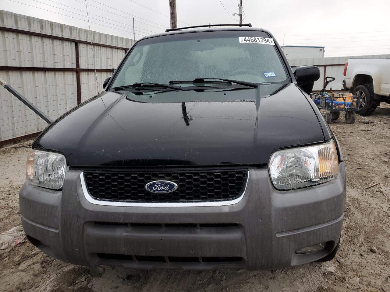 Photo 4 VIN: 1FMYU03101KA15398 - FORD ESCAPE 