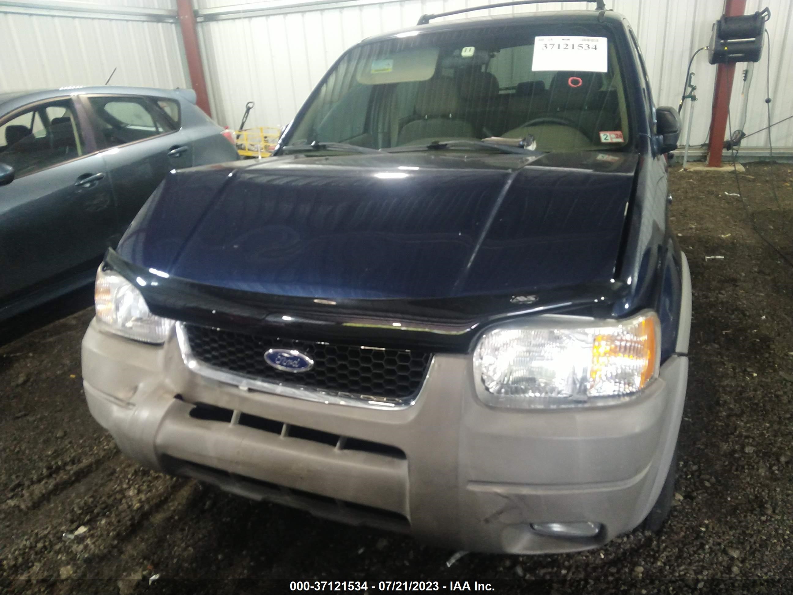 Photo 5 VIN: 1FMYU03102KA50797 - FORD ESCAPE 