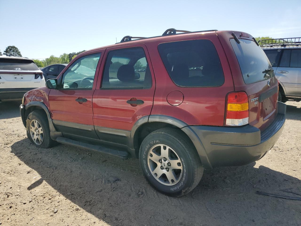 Photo 1 VIN: 1FMYU03104KB09057 - FORD ESCAPE 