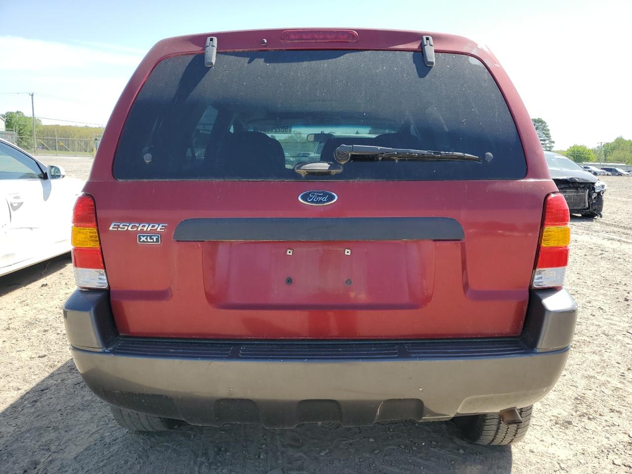 Photo 5 VIN: 1FMYU03104KB09057 - FORD ESCAPE 