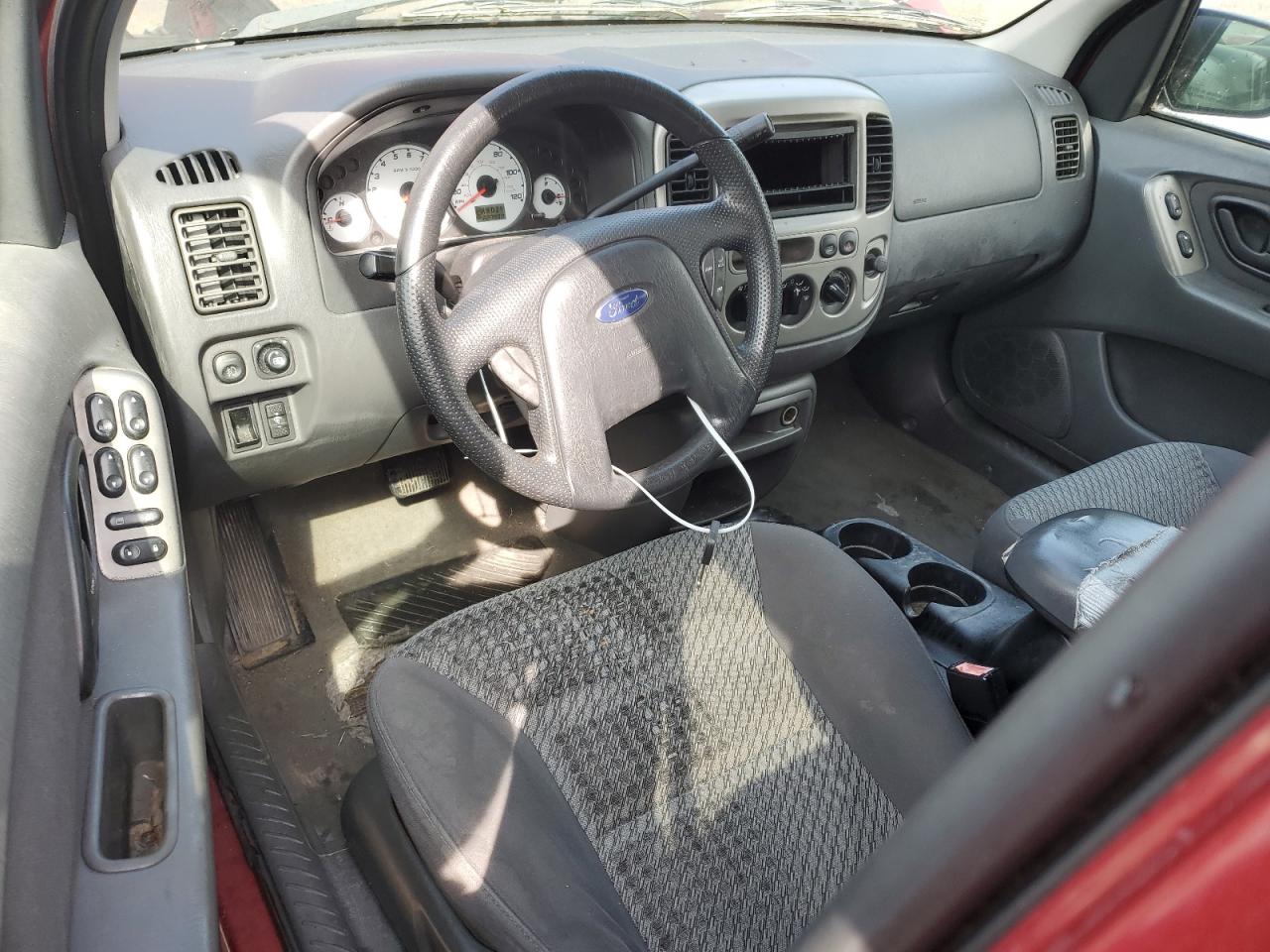 Photo 7 VIN: 1FMYU03104KB09057 - FORD ESCAPE 