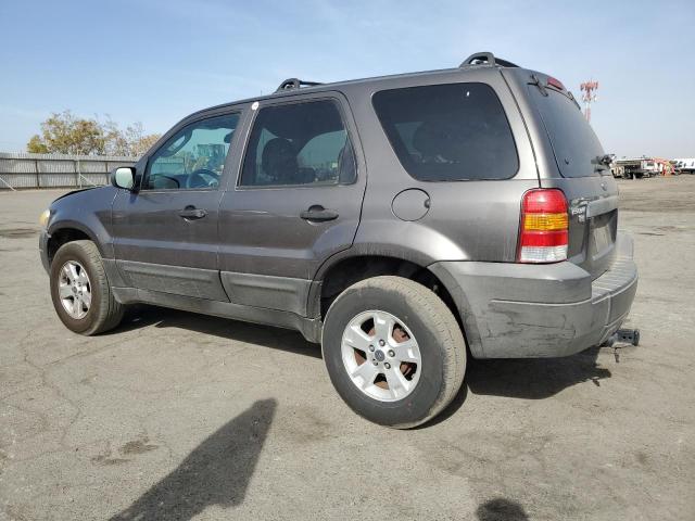 Photo 1 VIN: 1FMYU03105KB43307 - FORD ESCAPE XLT 