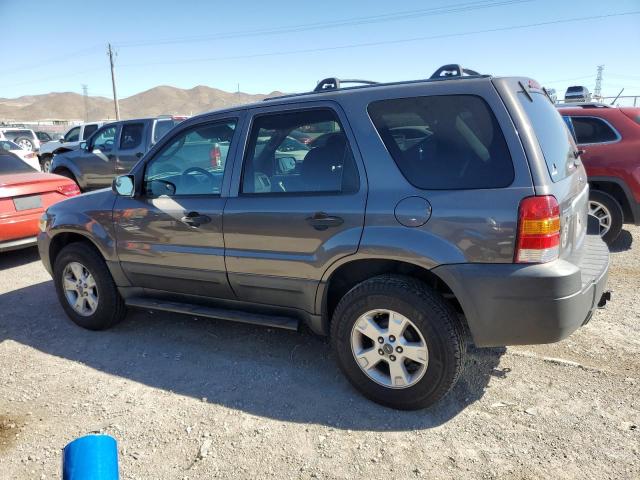 Photo 1 VIN: 1FMYU03105KB95469 - FORD ESCAPE 