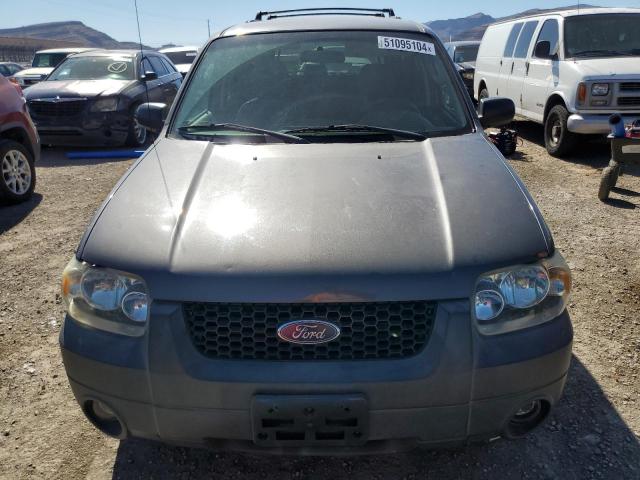 Photo 4 VIN: 1FMYU03105KB95469 - FORD ESCAPE 