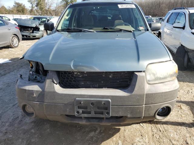 Photo 4 VIN: 1FMYU03105KD28697 - FORD ESCAPE 