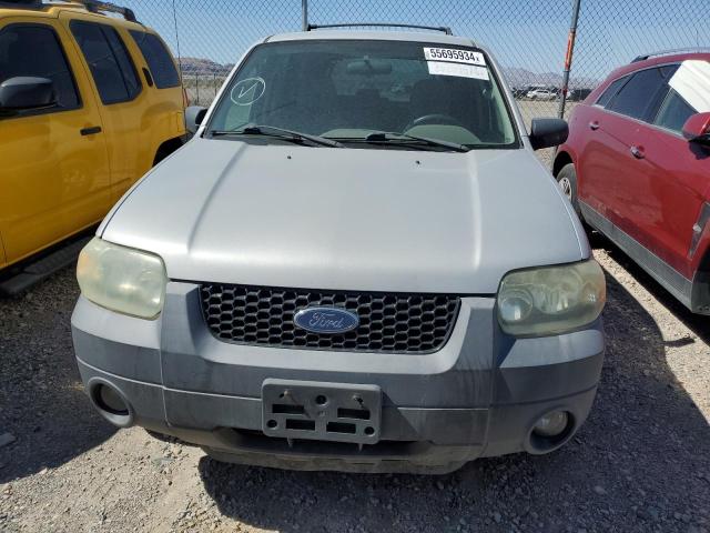 Photo 4 VIN: 1FMYU03105KD62851 - FORD ESCAPE 