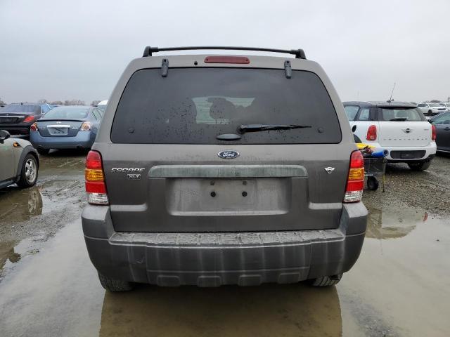 Photo 5 VIN: 1FMYU03106KC00056 - FORD ESCAPE 