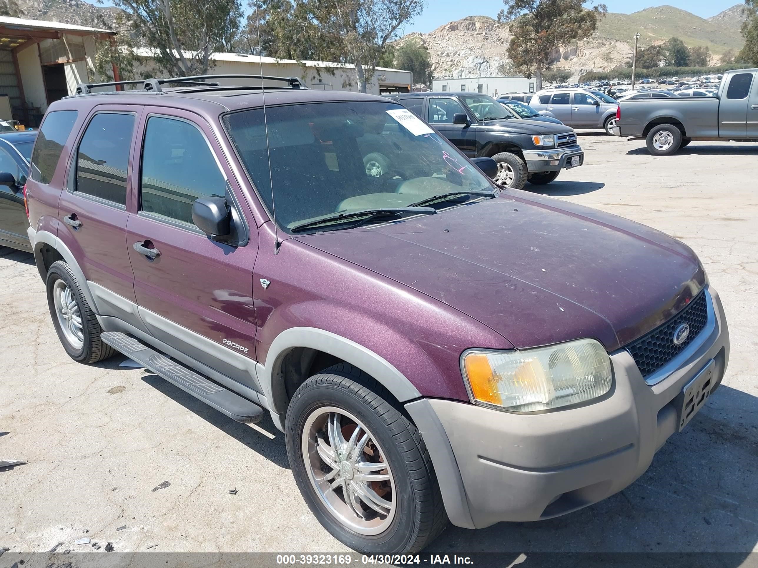 Photo 0 VIN: 1FMYU03112KA39095 - FORD ESCAPE 