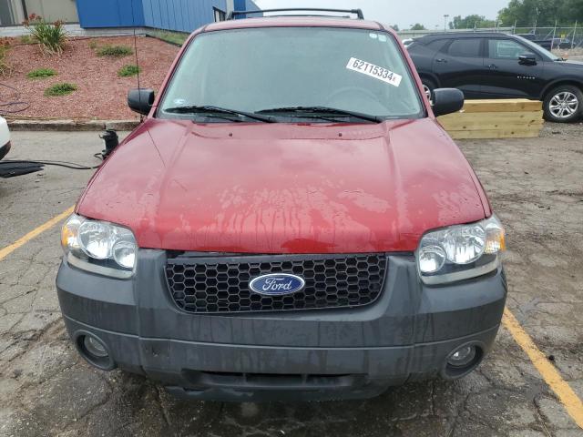 Photo 4 VIN: 1FMYU03115DA22256 - FORD ESCAPE 