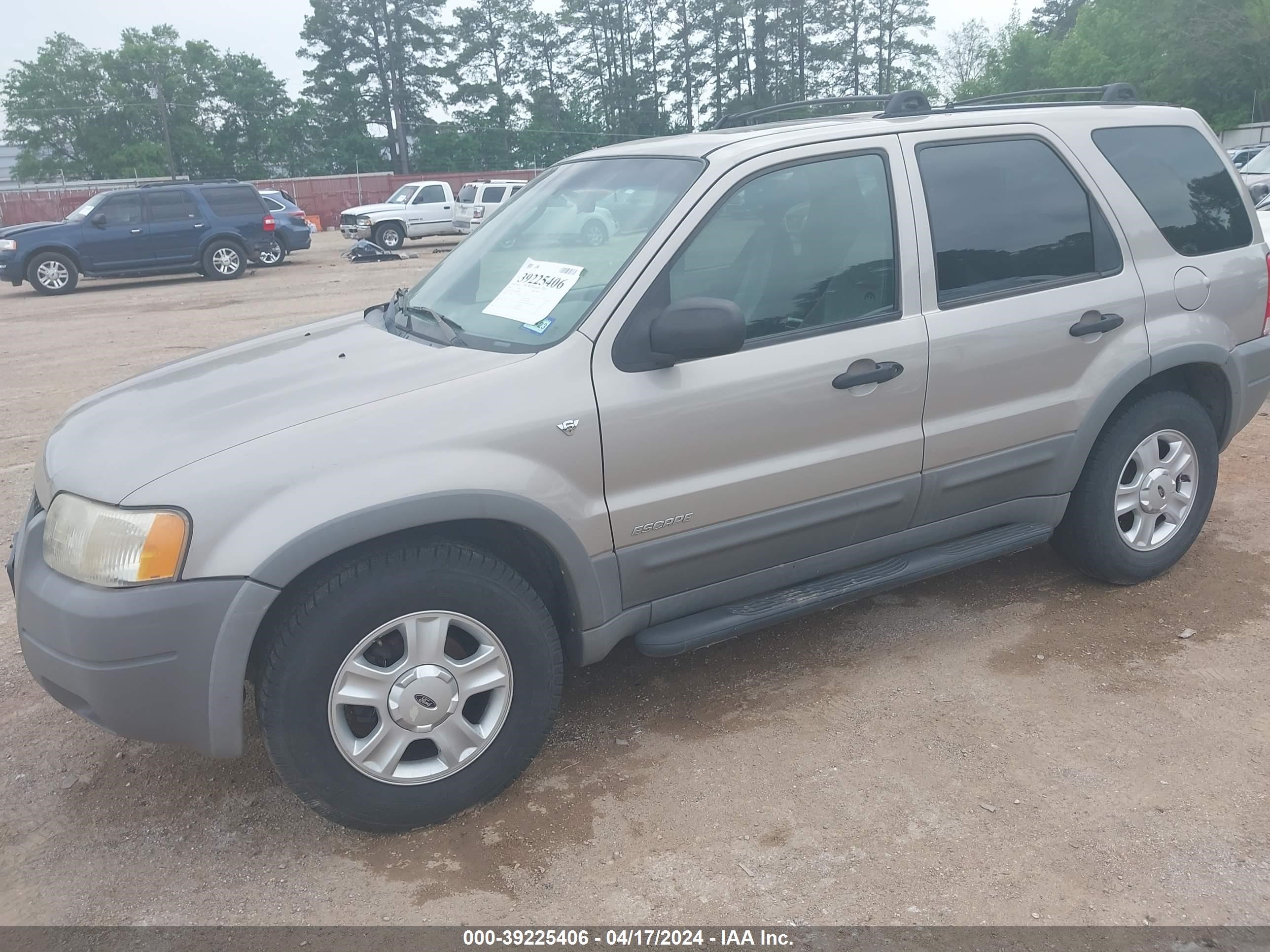 Photo 5 VIN: 1FMYU03121KE58796 - FORD ESCAPE 