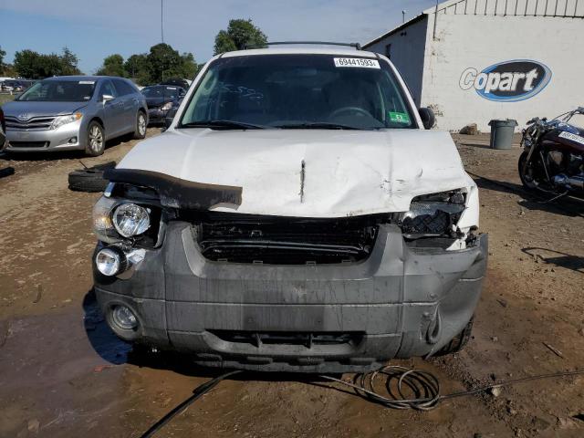 Photo 4 VIN: 1FMYU03125DA17163 - FORD ESCAPE XLT 