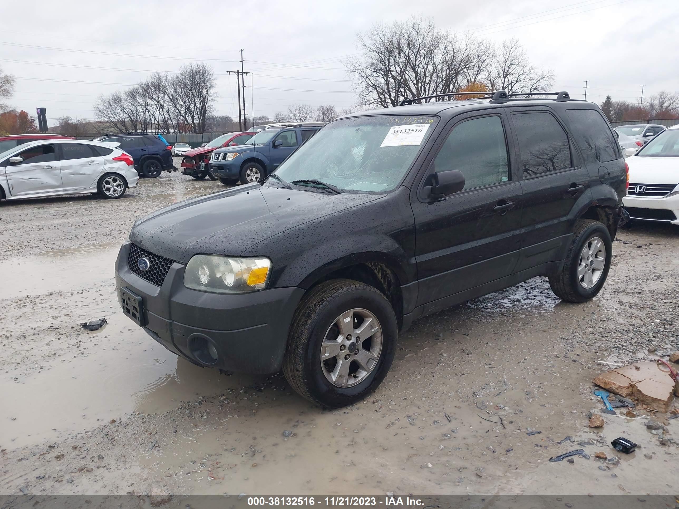 Photo 1 VIN: 1FMYU03146KB11431 - FORD ESCAPE 