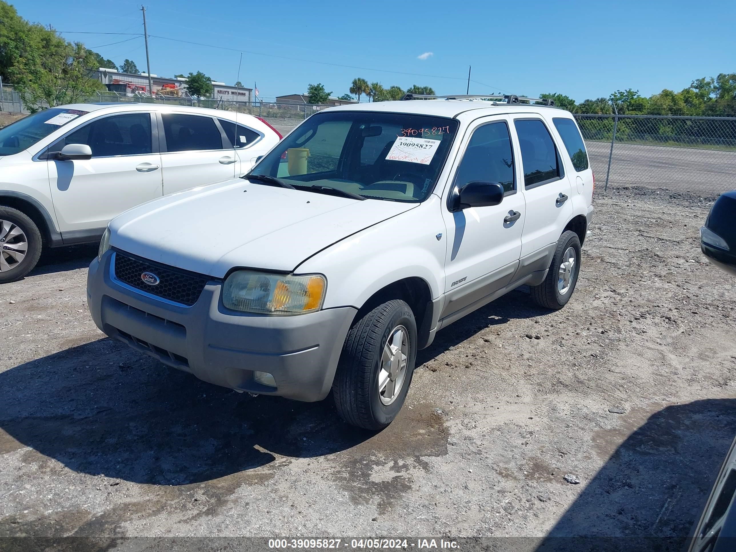 Photo 1 VIN: 1FMYU03151KC20845 - FORD ESCAPE 