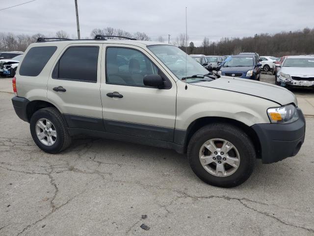 Photo 3 VIN: 1FMYU03155KA32753 - FORD ESCAPE 