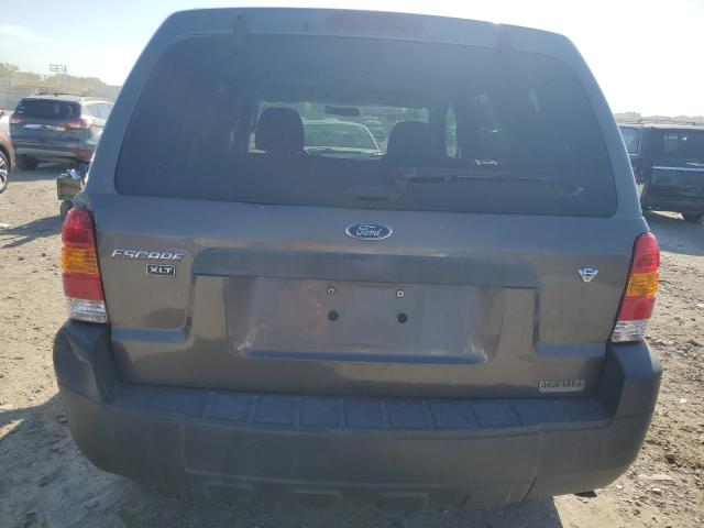 Photo 5 VIN: 1FMYU03156KA38330 - FORD ESCAPE XLT 