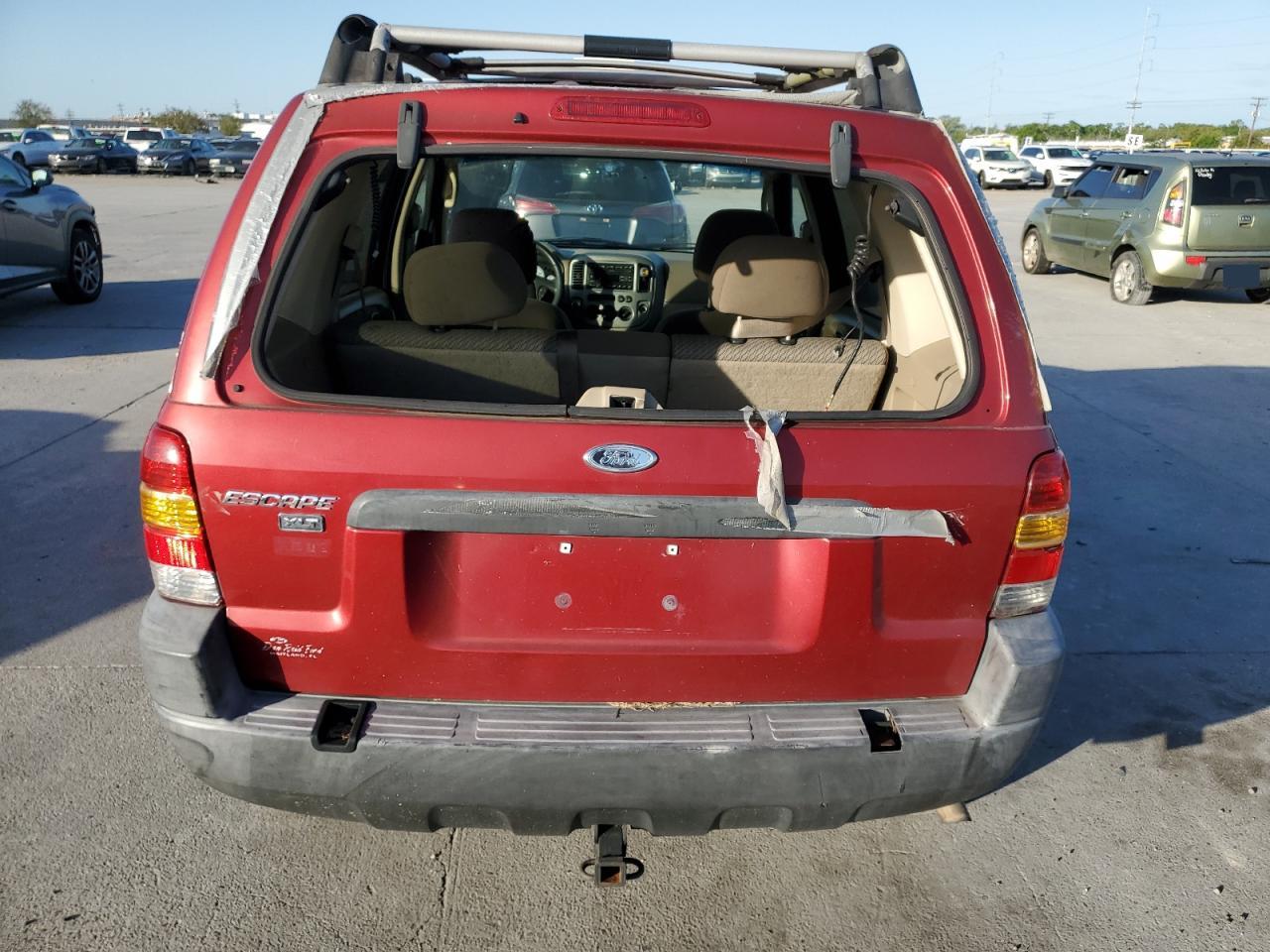 Photo 5 VIN: 1FMYU03163KB81136 - FORD ESCAPE 