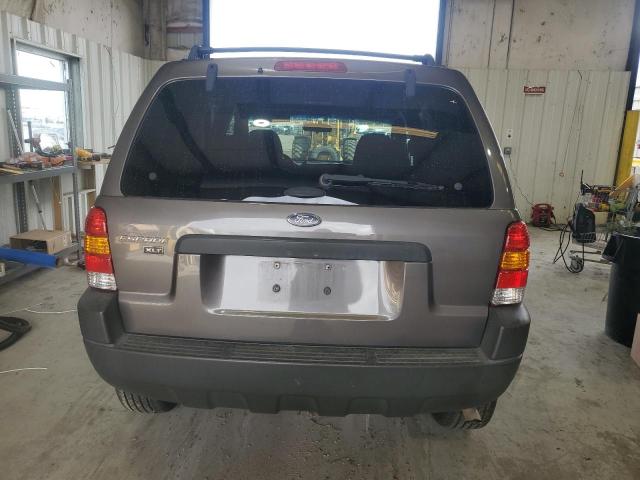 Photo 5 VIN: 1FMYU03164KA24434 - FORD ESCAPE XLT 