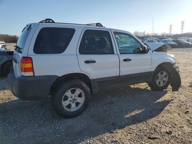 Photo 2 VIN: 1FMYU03165KE40405 - FORD ESCAPE 