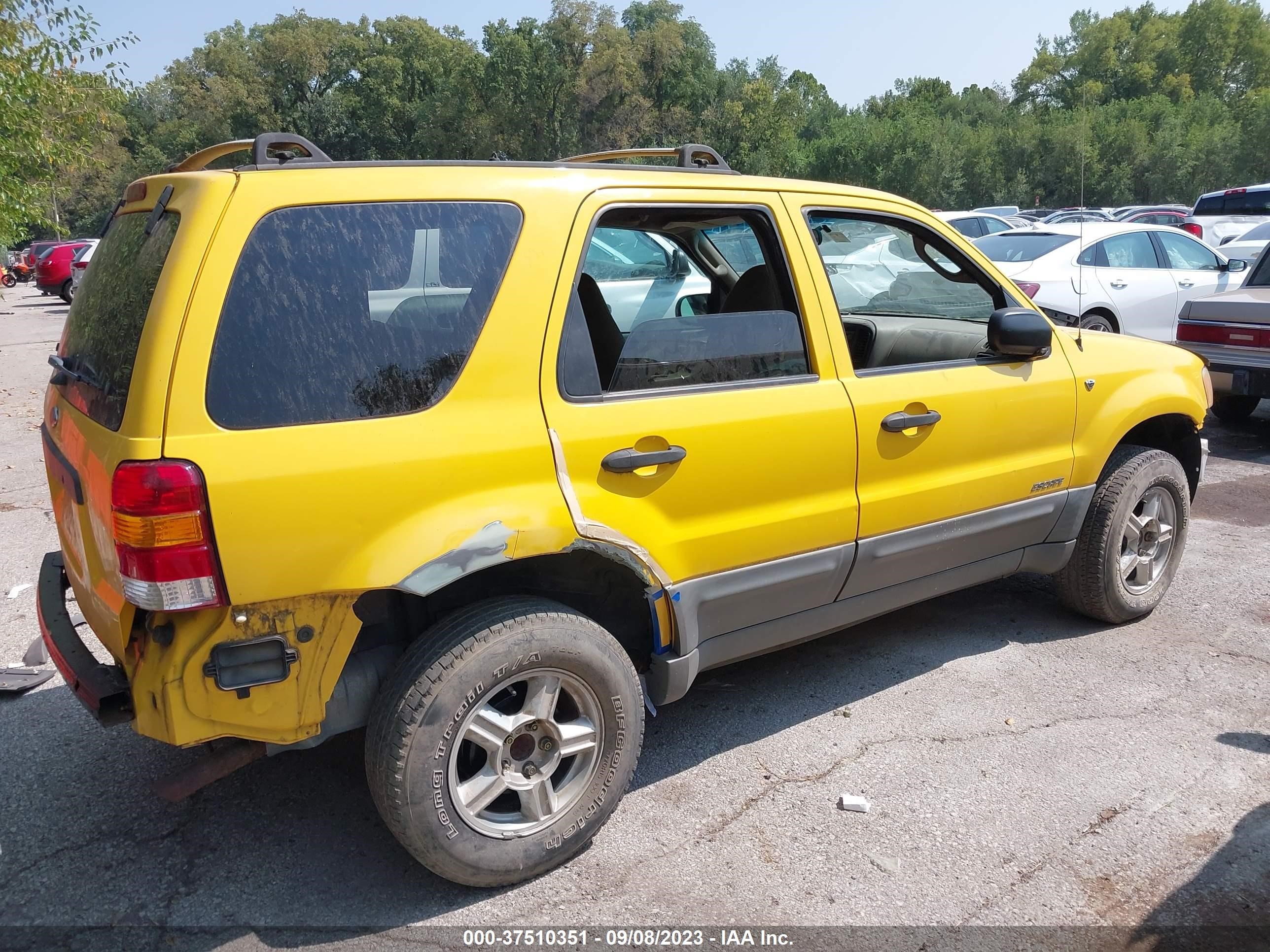 Photo 3 VIN: 1FMYU03171KF56481 - FORD ESCAPE 