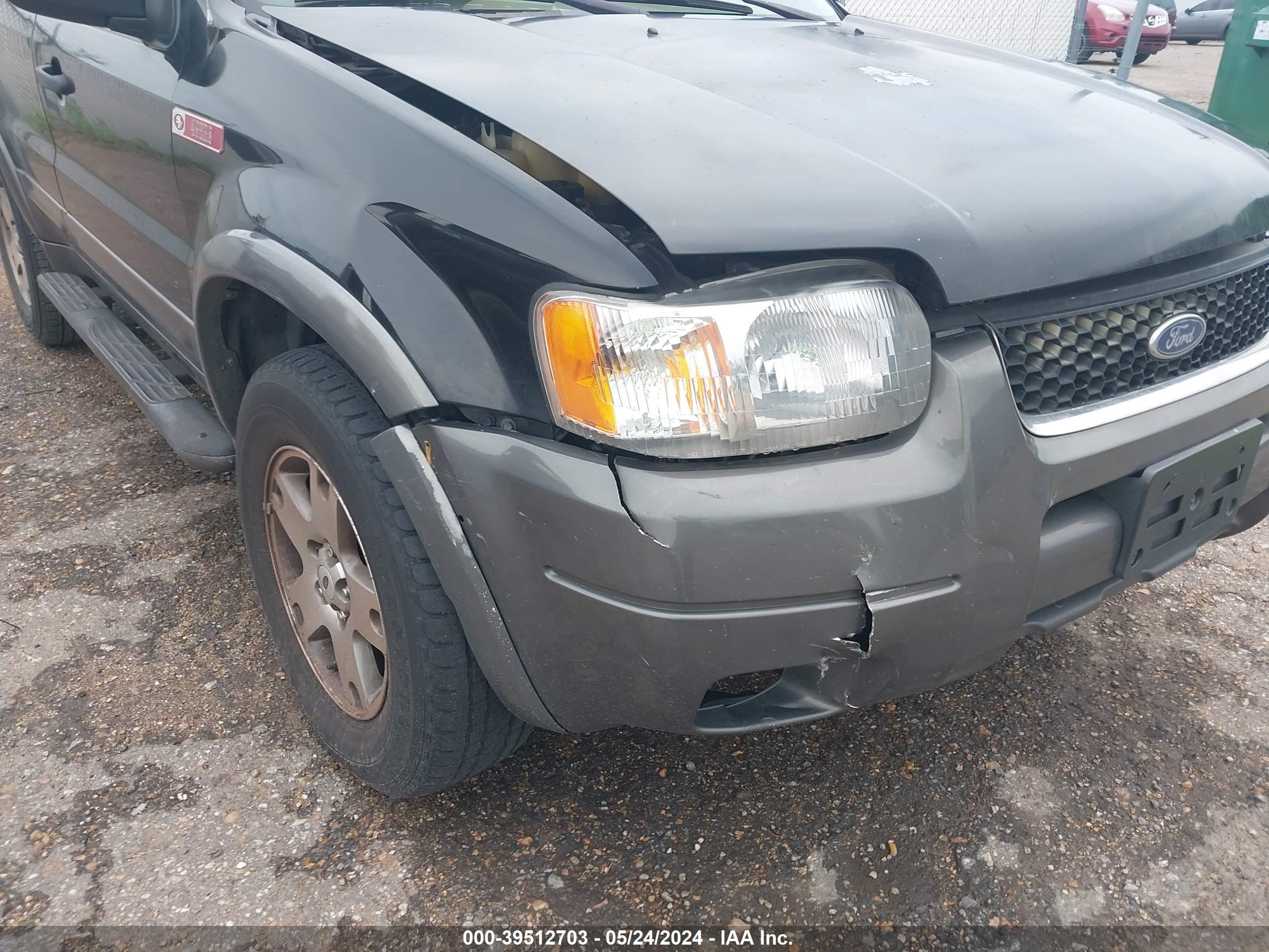 Photo 5 VIN: 1FMYU03173KA11884 - FORD ESCAPE 