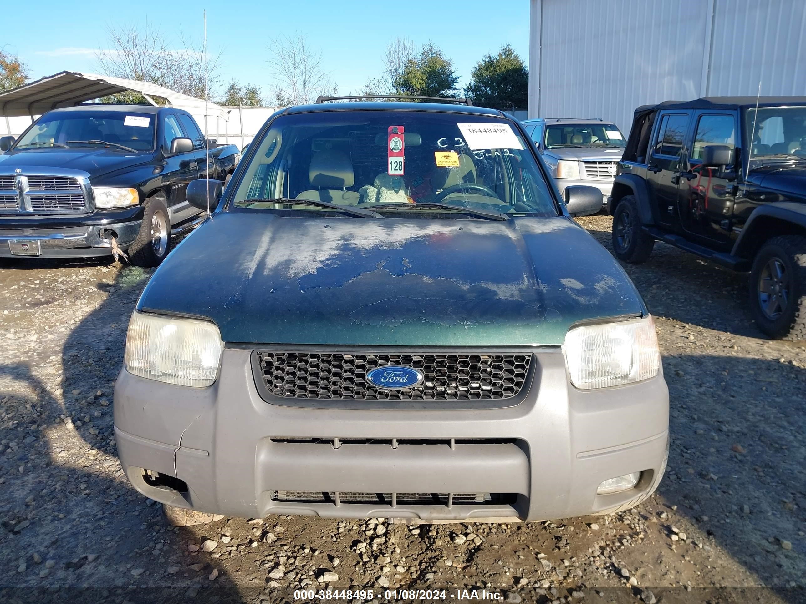 Photo 5 VIN: 1FMYU03182KC37477 - FORD ESCAPE 