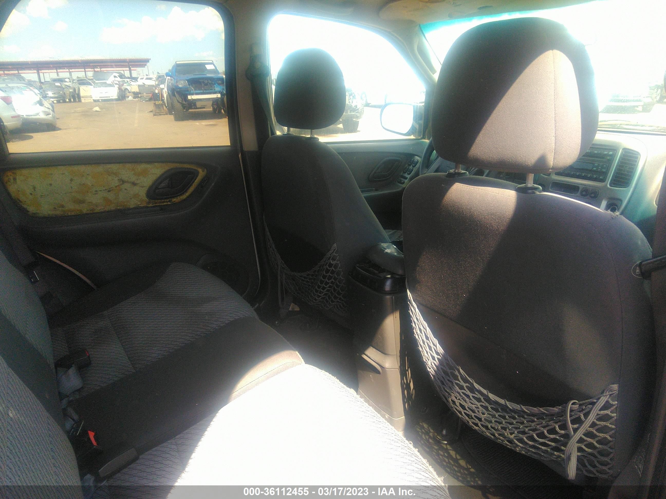 Photo 7 VIN: 1FMYU03184KA80925 - FORD ESCAPE 