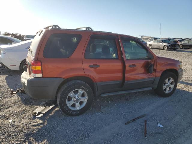 Photo 2 VIN: 1FMYU03186KC95045 - FORD ESCAPE XLT 