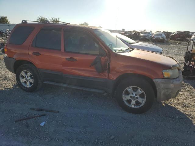 Photo 3 VIN: 1FMYU03186KC95045 - FORD ESCAPE XLT 