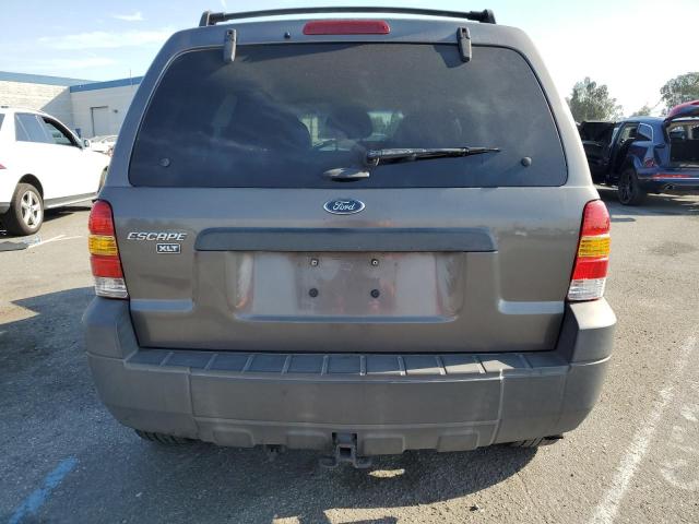 Photo 5 VIN: 1FMYU03195KA88193 - FORD ESCAPE XLT 