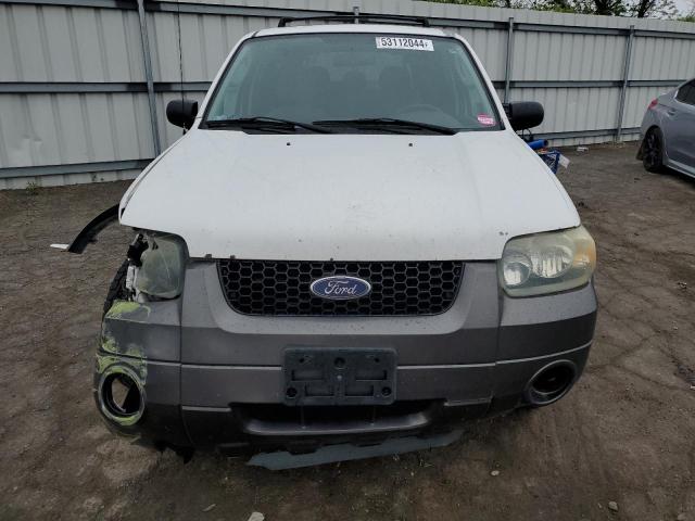 Photo 4 VIN: 1FMYU03195KB15263 - FORD ESCAPE 