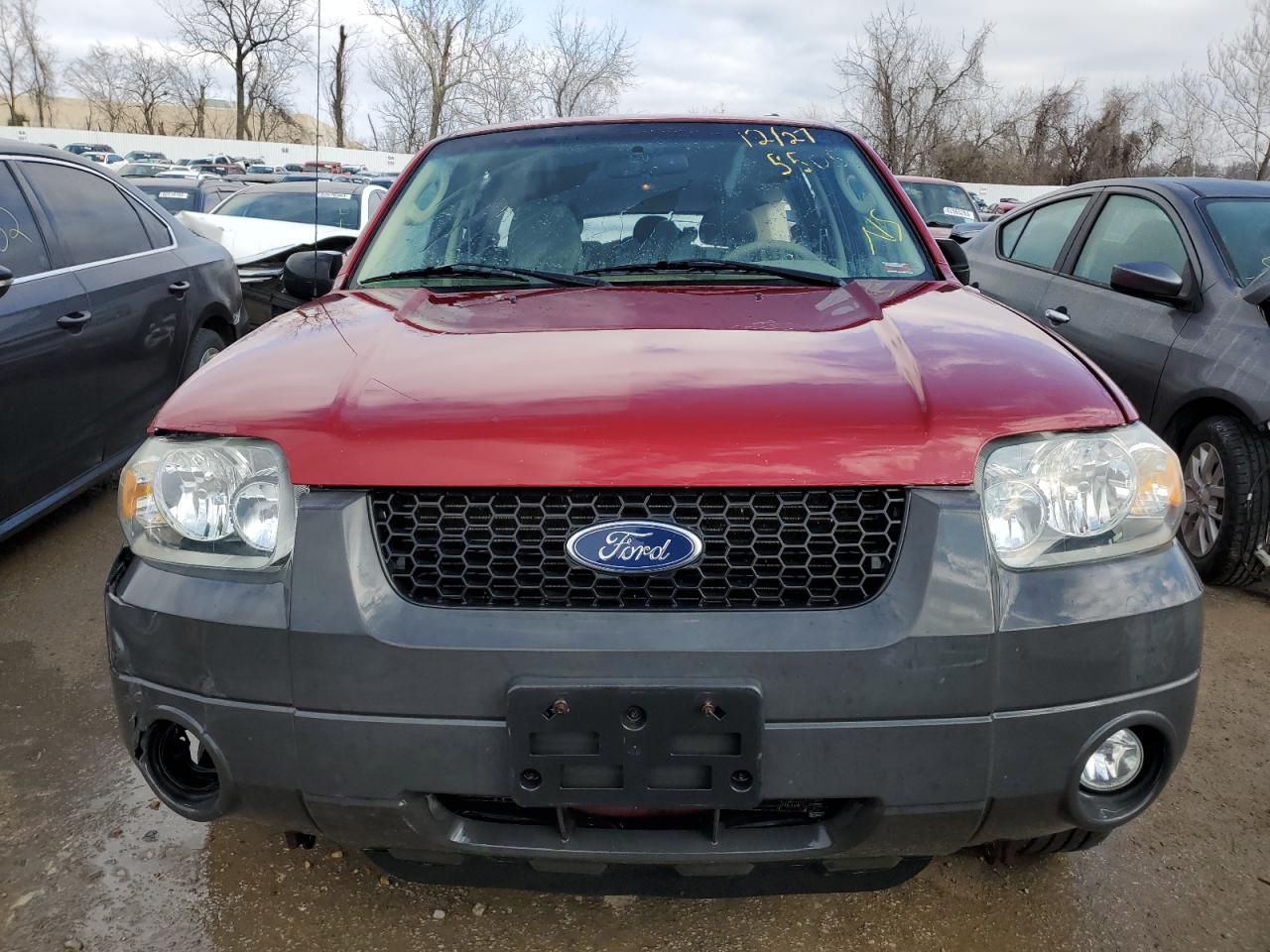 Photo 4 VIN: 1FMYU03197KB25505 - FORD ESCAPE 