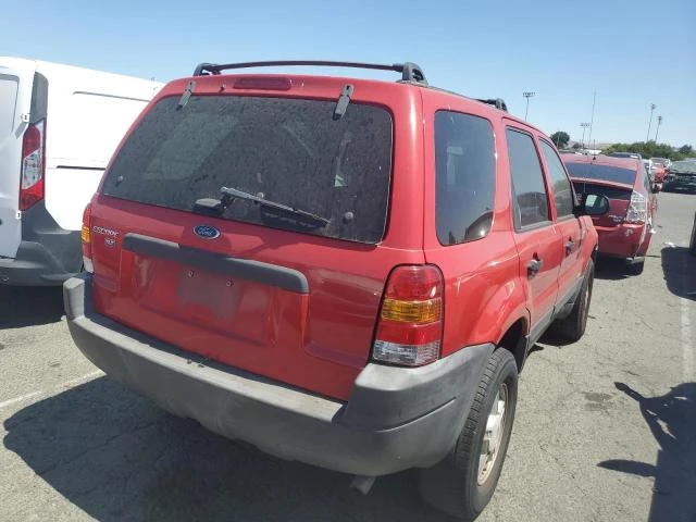 Photo 2 VIN: 1FMYU031X2KD42022 - FORD ESCAPE XLT 