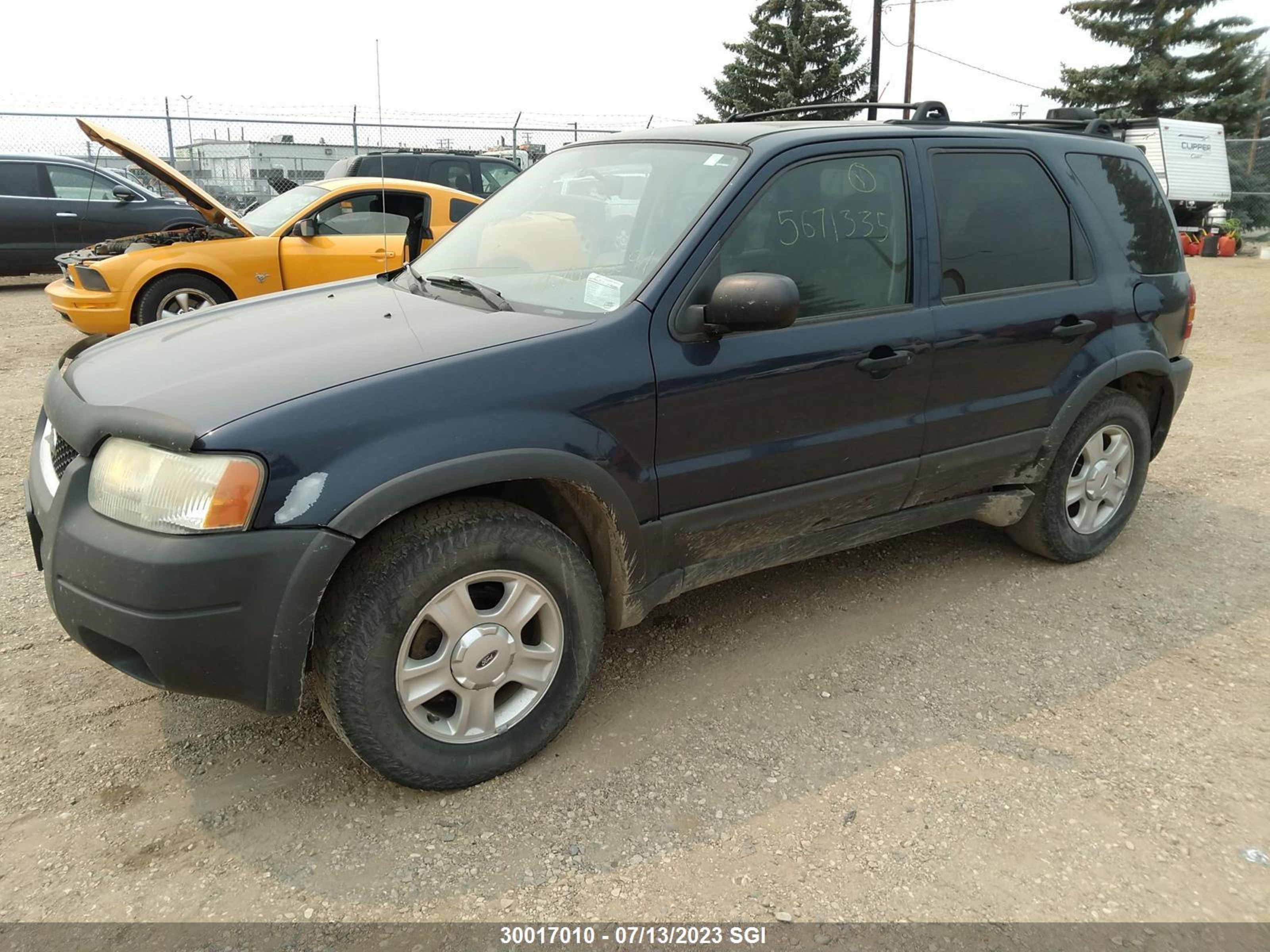 Photo 1 VIN: 1FMYU031X4KA13291 - FORD ESCAPE 