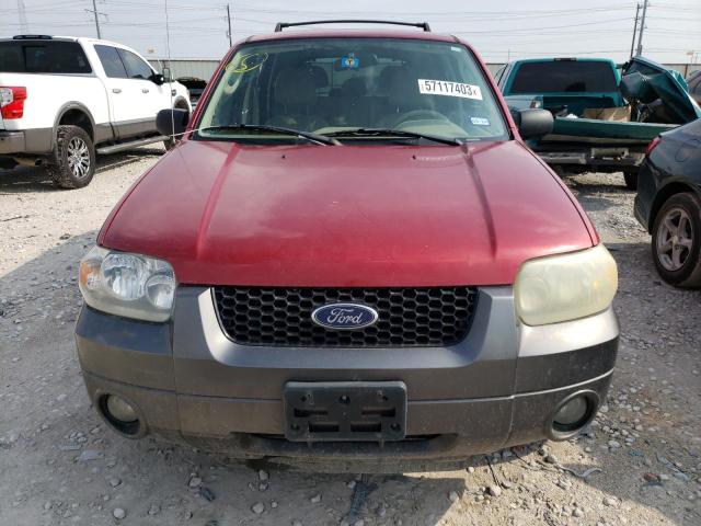 Photo 4 VIN: 1FMYU031X5KA26558 - FORD ESCAPE XLT 