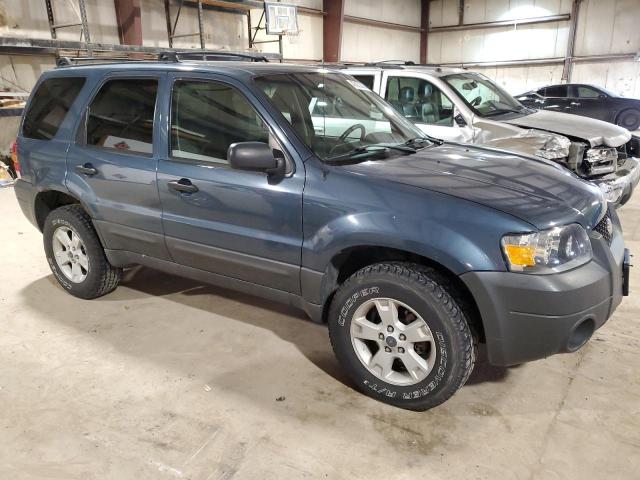 Photo 3 VIN: 1FMYU03Z15KE17944 - FORD ESCAPE 